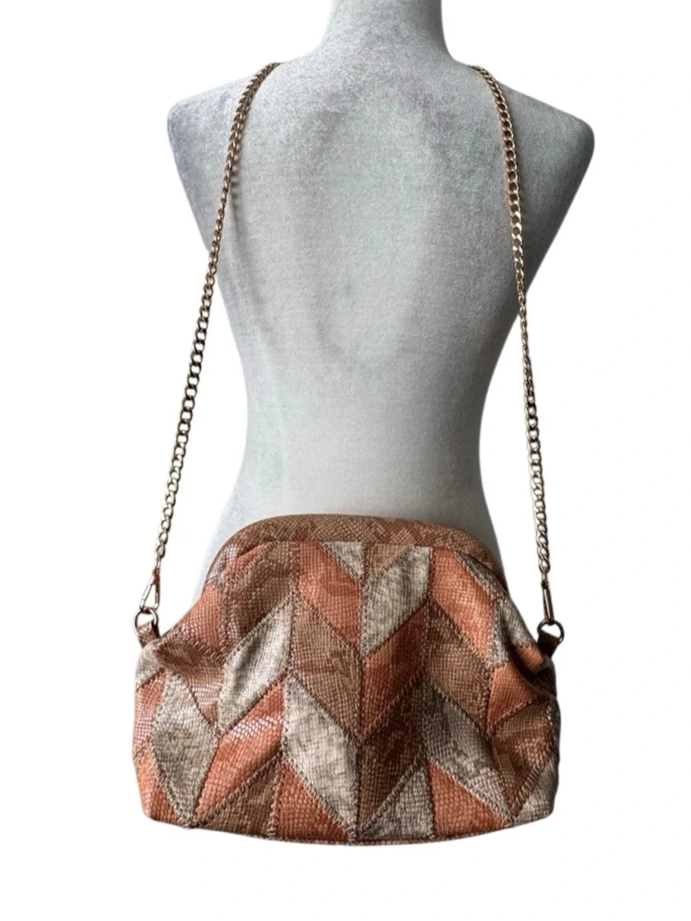 Anthropologie Woven Chevron Pouch Shoulder Bag Beige Tan Gold Chain Strap